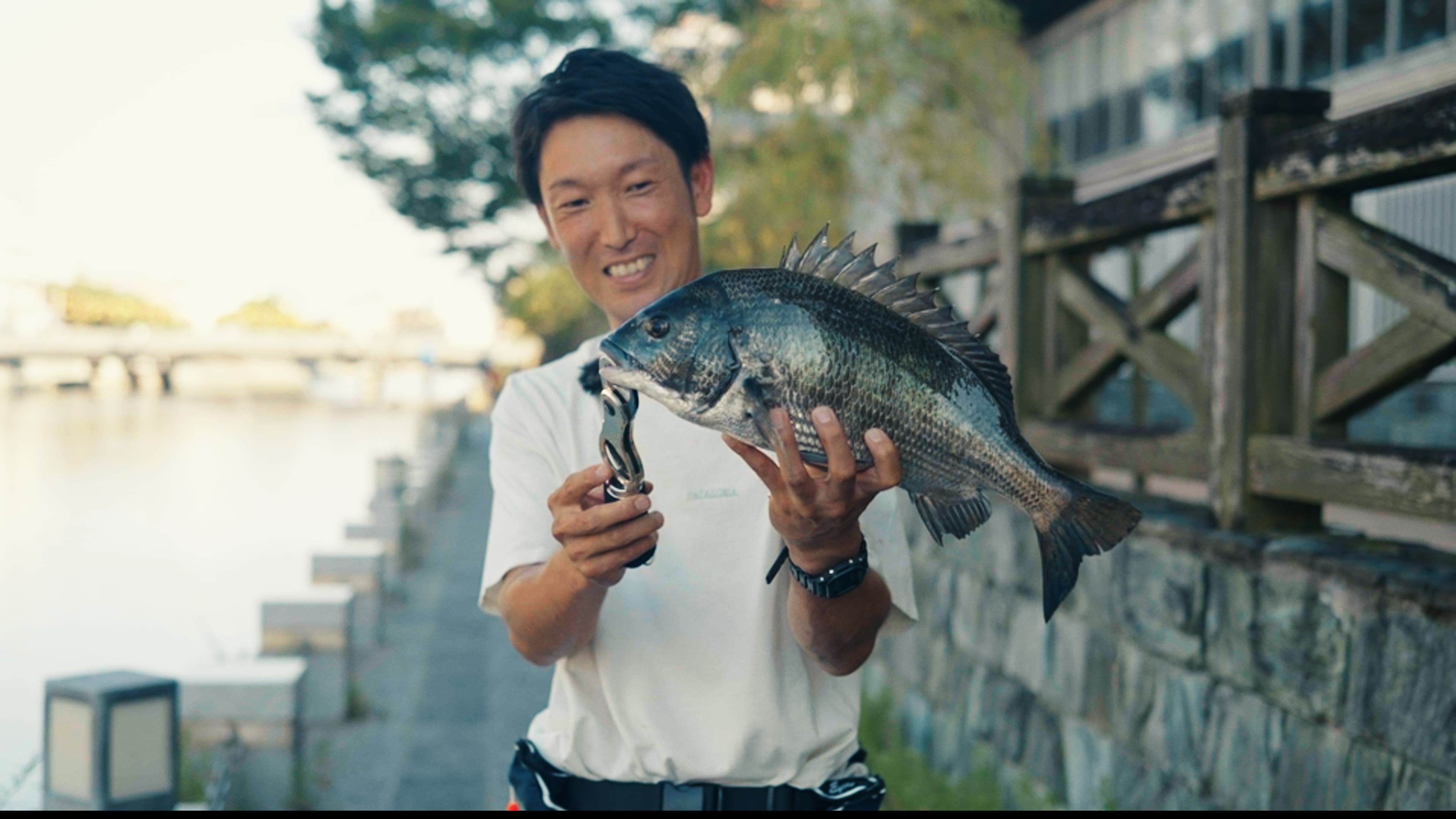 徳島市チニング- ANGLER 漆川 佳太